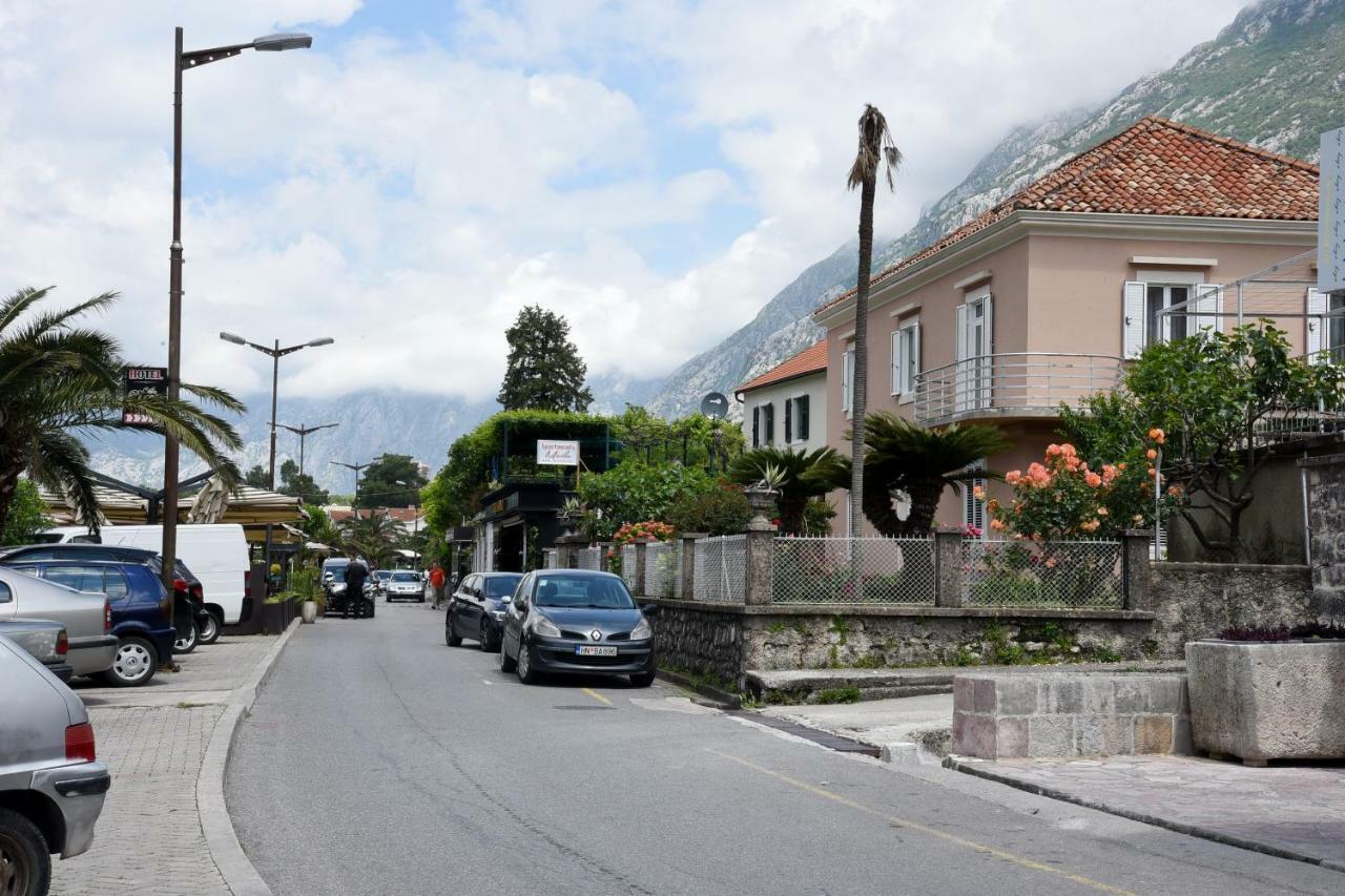 Apartments Martiva Kotor Exterior foto